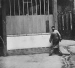 Watch Man Walking Around the Corner M4uhd