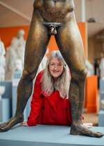 Watch Mary Beard's Shock of the Nude M4uhd